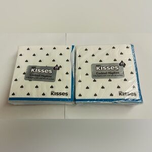 New 2 Packages of Hershey’s Kisses 40 Paper Beverage Napkins 80 Napkins